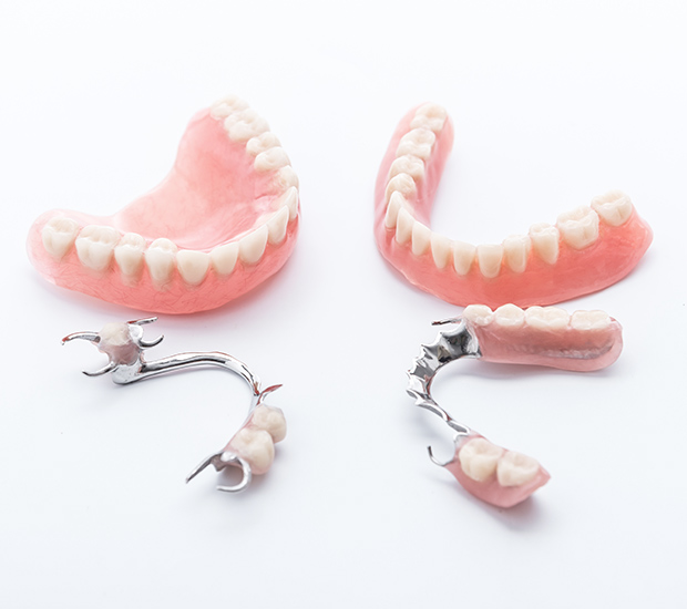 Hurst Dentures and Partial Dentures